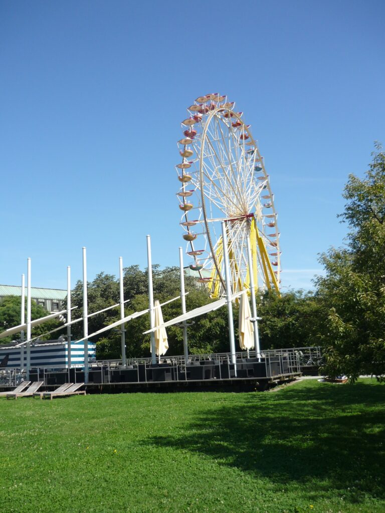 ferris wheel photo