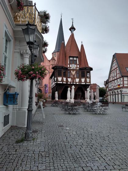 town square in Michelstadt showing tables and the city hall with legs